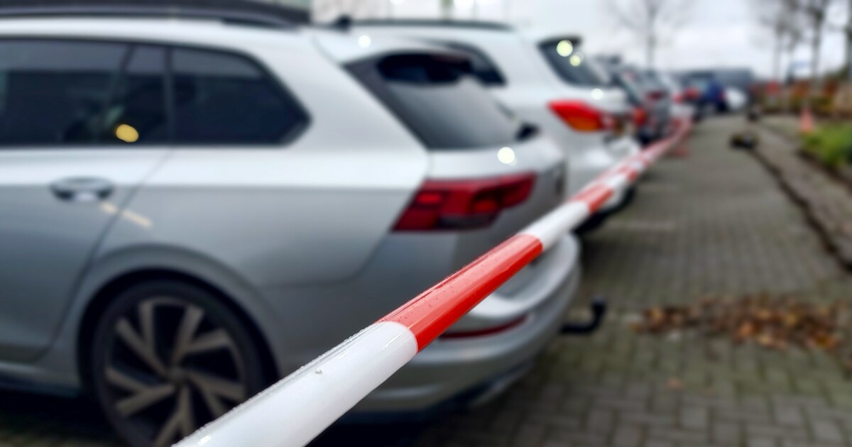 Minder parkeerplekken bij RAD in Westmaas door installatie van laadpalen | Hoeksche Waard