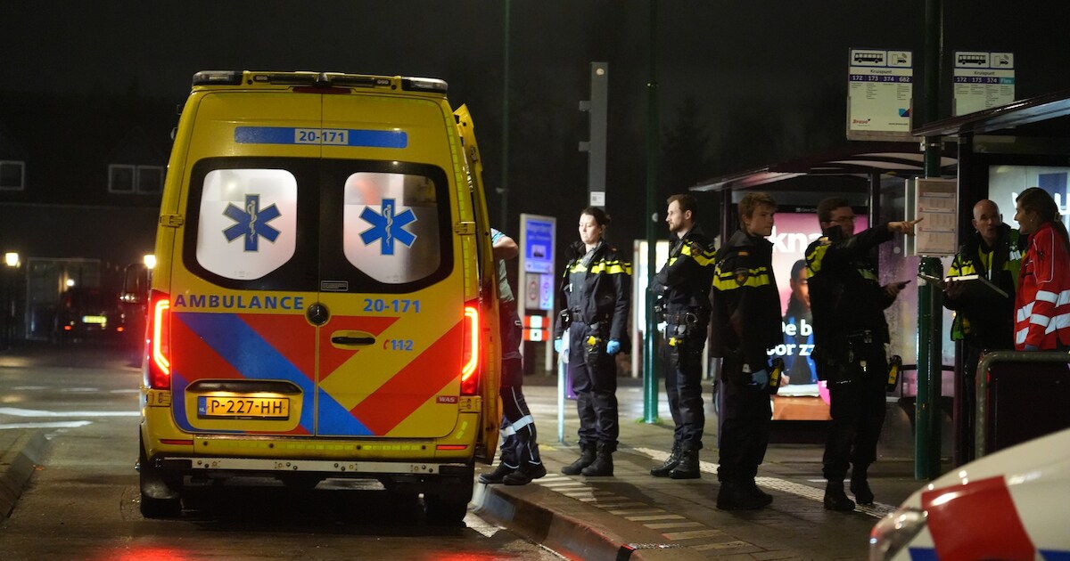 Un homme blessé retrouvé à un arrêt de bus près de Wagenberg, peut-être poignardé | 112 actualités Drimmelen
