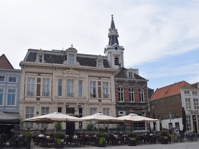 Wikipedia is jarig: 3 x interessante Wiki-feitjes over Bergen op Zoom