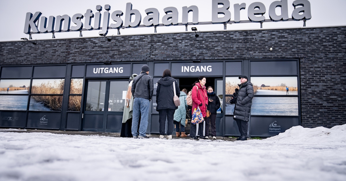 Gemeenten sluiten vandaag massaal sporthallen door sneeuwlast: ‘We nemen geen enkel risico’