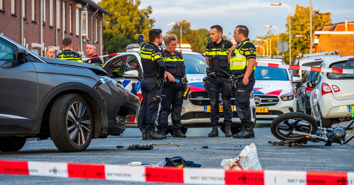 Beschonken bromfietser vlucht na botsing in Breda, buurtbewoners grijpen hem bij zijn kraag