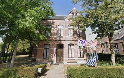 Tweedehandsmarkt waar alles gratis is: Geefplein in tuin Tatteljee Essen