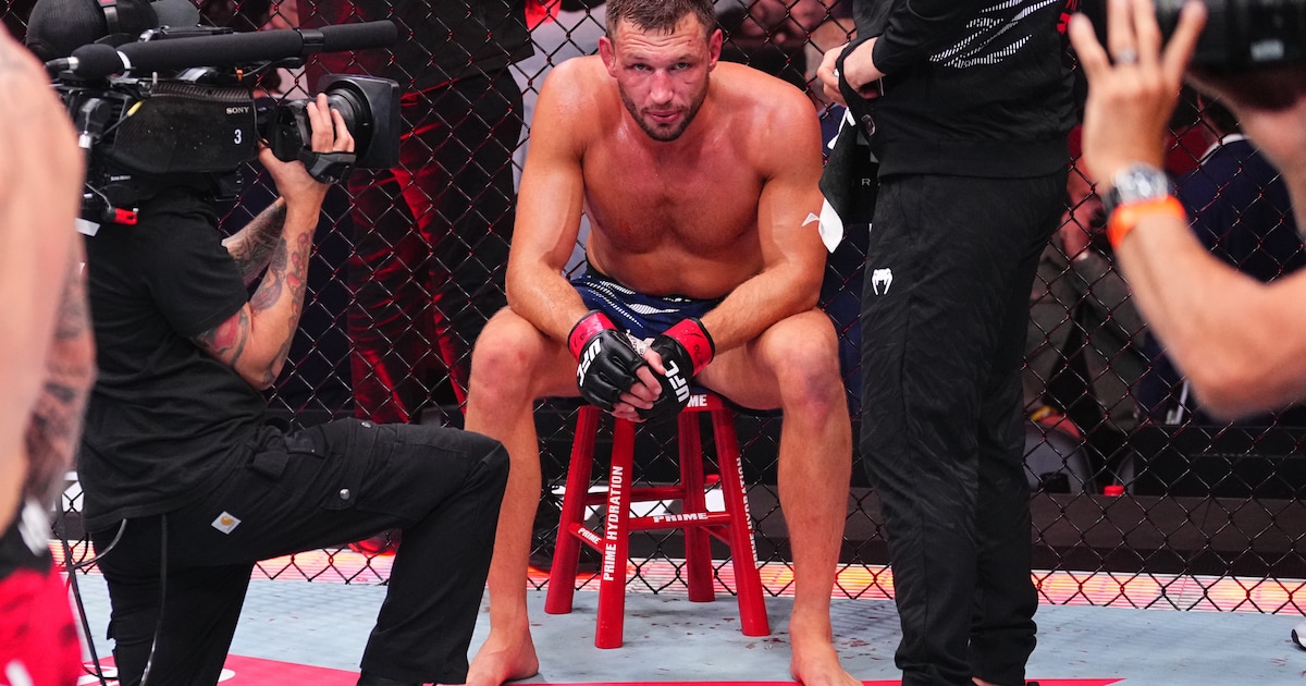 Het lichaam van vechter Reinier de Ridder (34) uit Breda zei ‘stop’ na gigantisch druk jaar én eerst