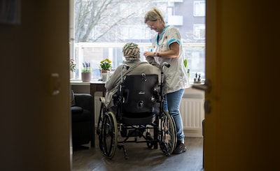 Zware zorg voor ouderen groeit in Moerdijk richting 2030 met 50 mensen