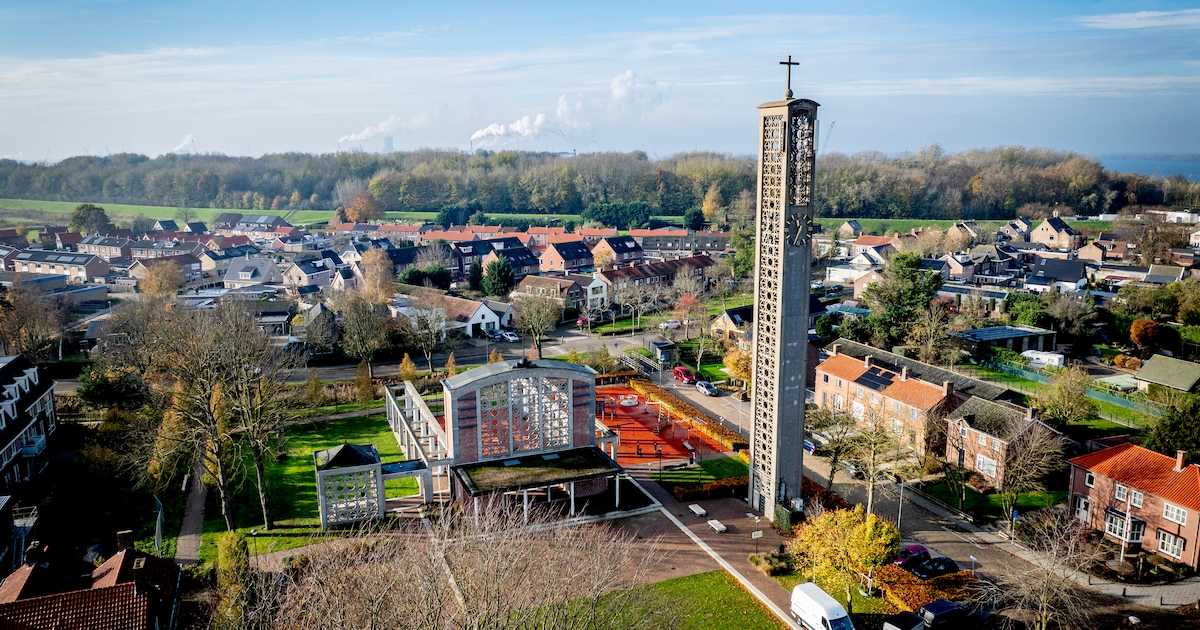 Moerdijkers voelen zich verraden door eigen gemeente, bewoners eisen 350 procent vergoeding