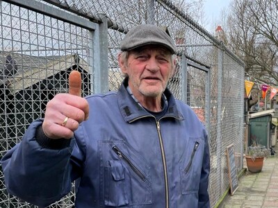 Izak (79) runde de kinderboerderij grotendeels alleen: als een dier overleed, was hij soms dagen stil