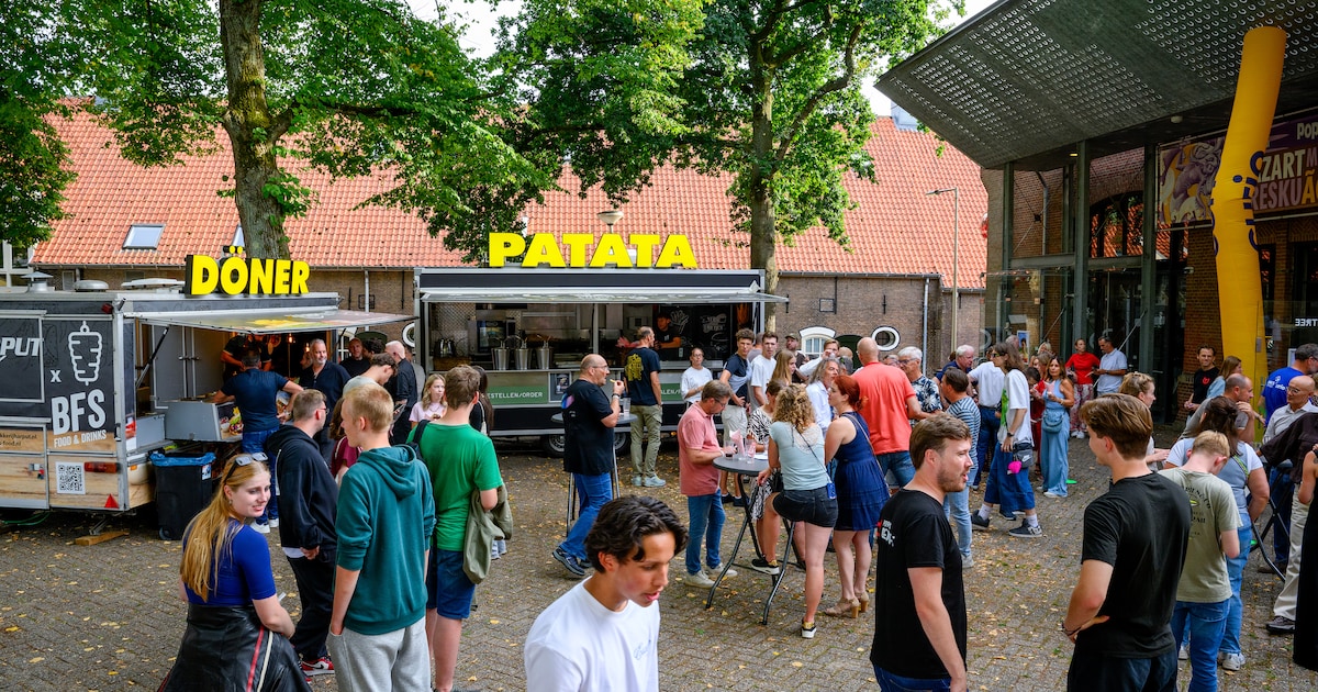 Eerstejaars Curio verkennen Bergen op Zoom: ‘Leuker dan Roosendaal, behalve met carnaval’