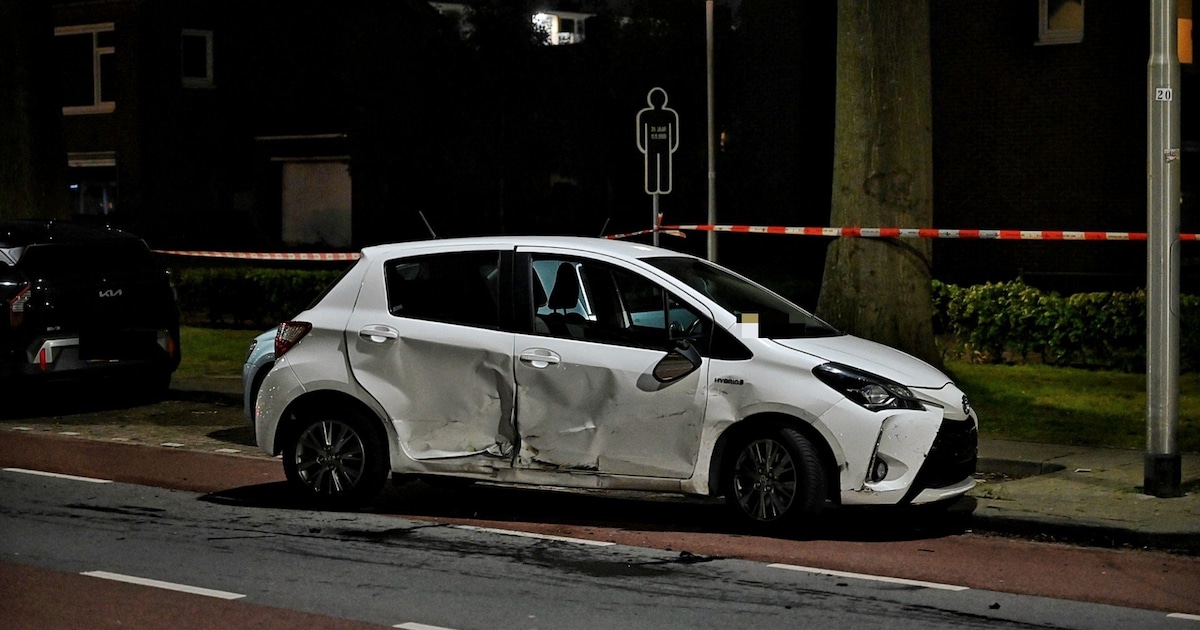 Ruzie tussen twee families escaleert: drie zwaar beschadigde gestrande auto's gevonden in Tilburg