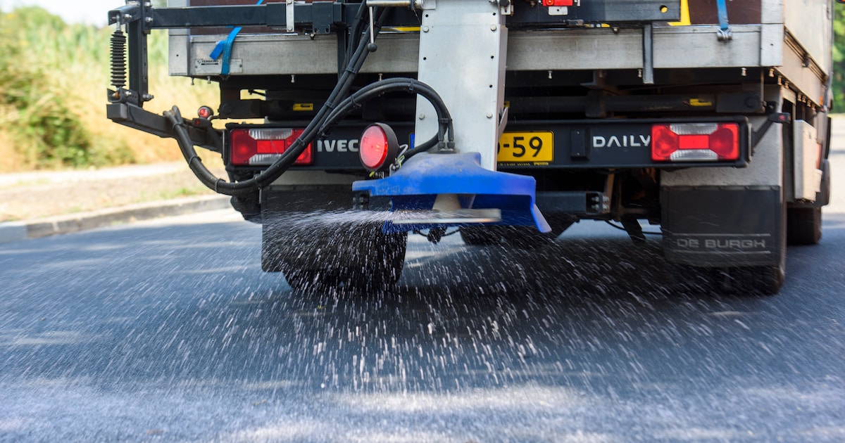 Buitendienst houdt wegen sneeuwvrij in Geertruidenberg