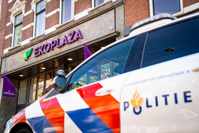 Overval bij Ekoplaza in Rotterdam, politie doet onderzoek