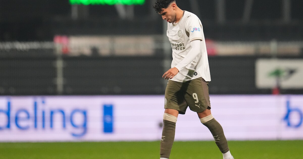 PSV haalt opgelucht adem: schade bij spits Ricardo Pepi valt mee ...