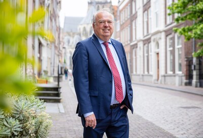 Burgemeester zwaait (weer) af in Dordt: ‘Als de stad vooruit wil, moet je durven kijken naar bouwen in de polder’