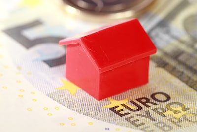 Inwoners Woensdrecht blijven meebetalen aan inflatie bij belastingen, al zou de VVD het graag anders zien