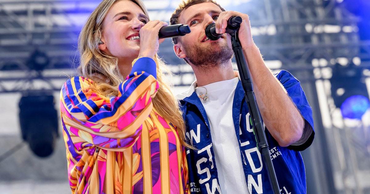 suzan-freek-verkopen-alle-tien-hun-concerten-in-gelredome-uit-show