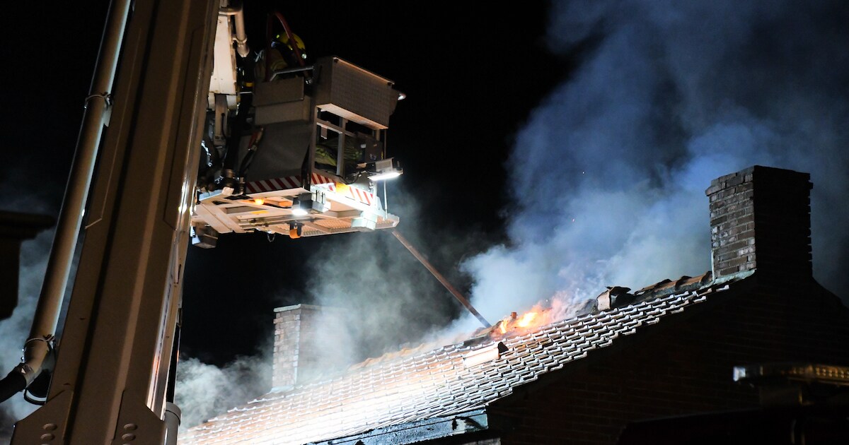 Uitslaande brand zorgt voor veel schade in woning Kloosterzande