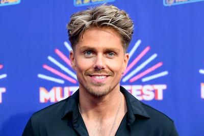 André Hazes deelt voor het eerst foto’s samen met vriendin Noa: ‘Je bent zo’n sterke schat’