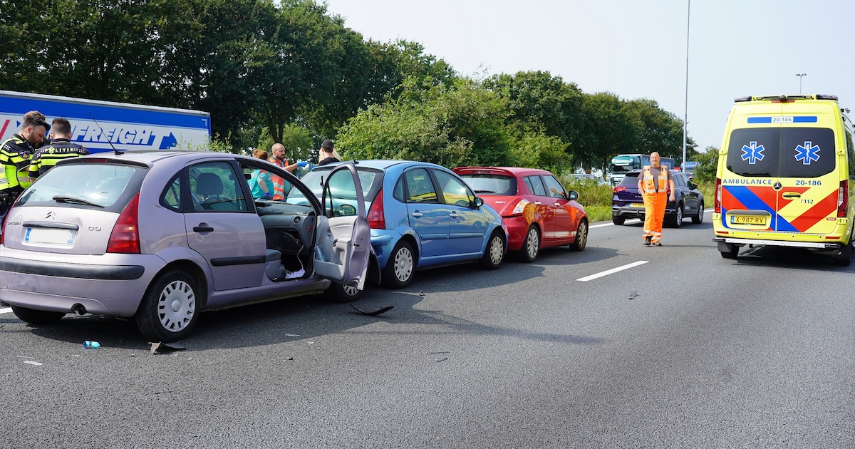 a58-weer-vrijgegeven-na-kettingbotsing-bij-gilze-vertraging-liep-op
