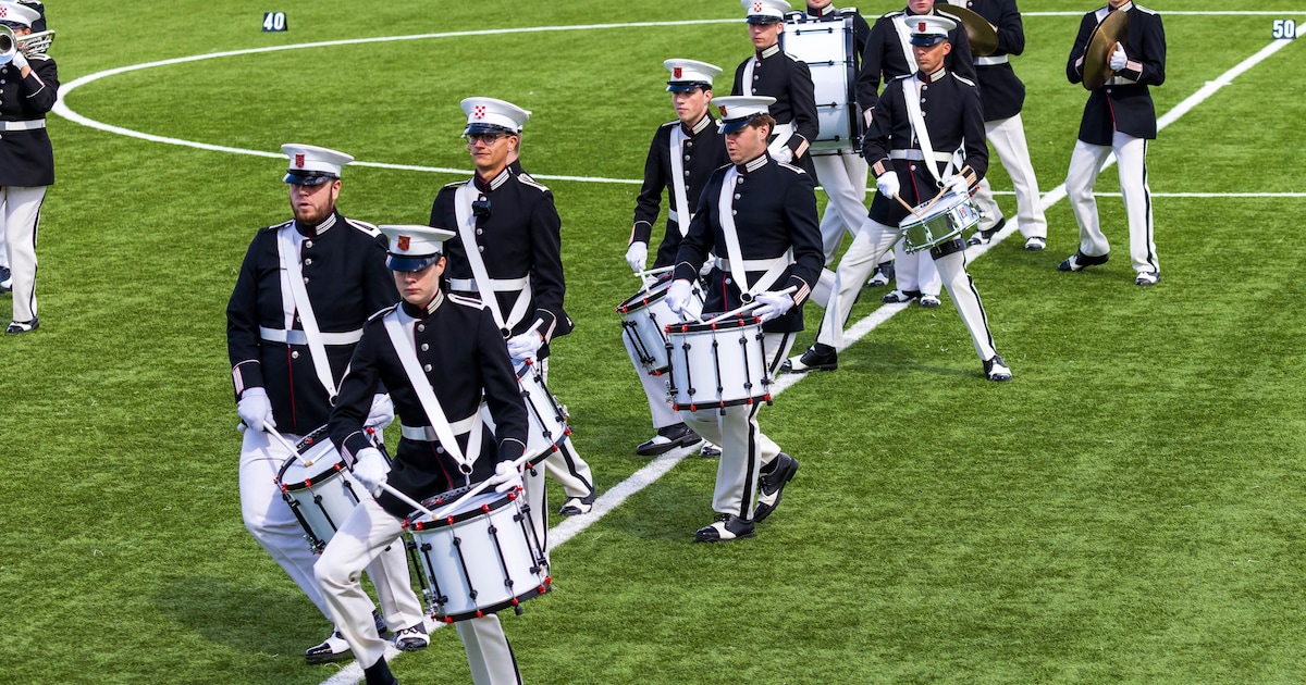 Marchingband Exempel bereidt zich op sportpark in Maren-Kessel voor op Wereld Muziek Concours