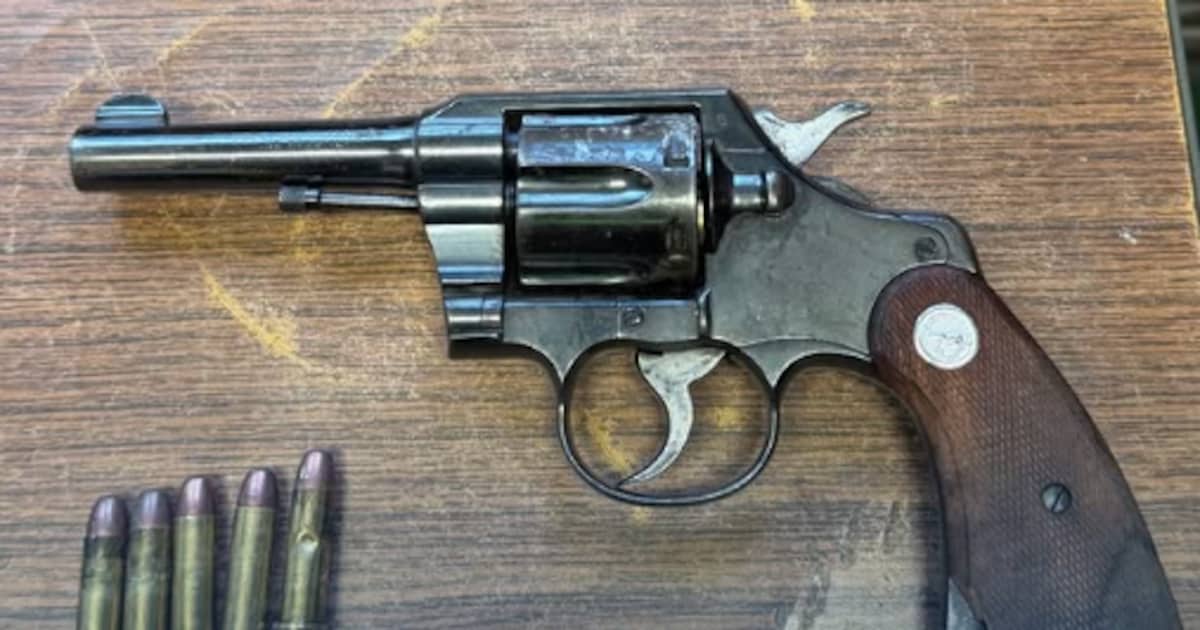 Opmerkelijke vondst in Ossendrecht: oud vuurwapen bij milieustraat