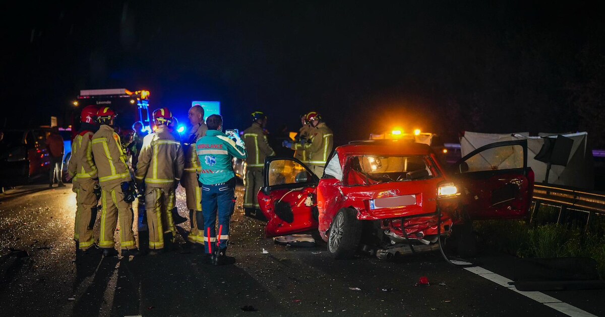 Ernstig ongeval op A2 bij Maarheeze: dode en zwaargewonde, snelweg uren dicht