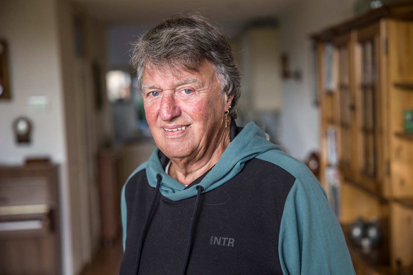 Erwin (75) durfde pas toen hij in Nieuw-Zeeland woonde per brief uit de ...