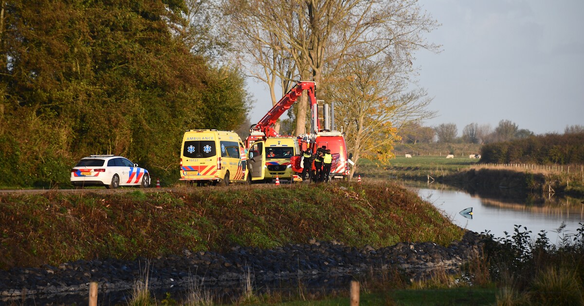 Dode in Kanaal Retranchement: twee scenario’s mogelijk, politie zoekt mogelijk verdachte passant
