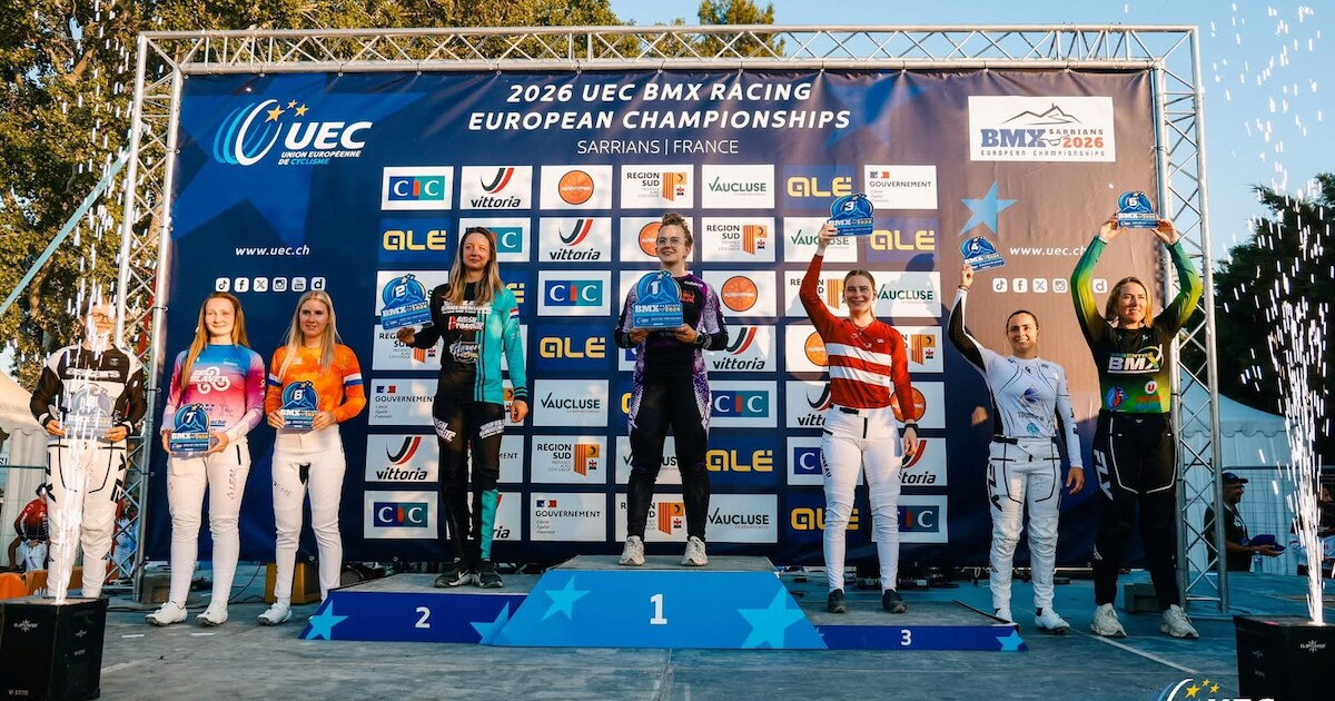 Joyce Bax uit Bergeijk opnieuw Europa’s beste op de BMX, zelfs in de hitte