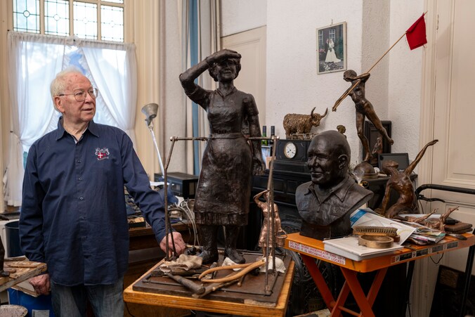 Gestolen beeld in Sprundel nog steeds niet vervangen, kunstenaar wordt ...