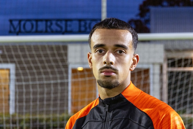 Sami Hamoudi (20), de artiest van Moerse Boys die bleef: ‘Misschien is ...