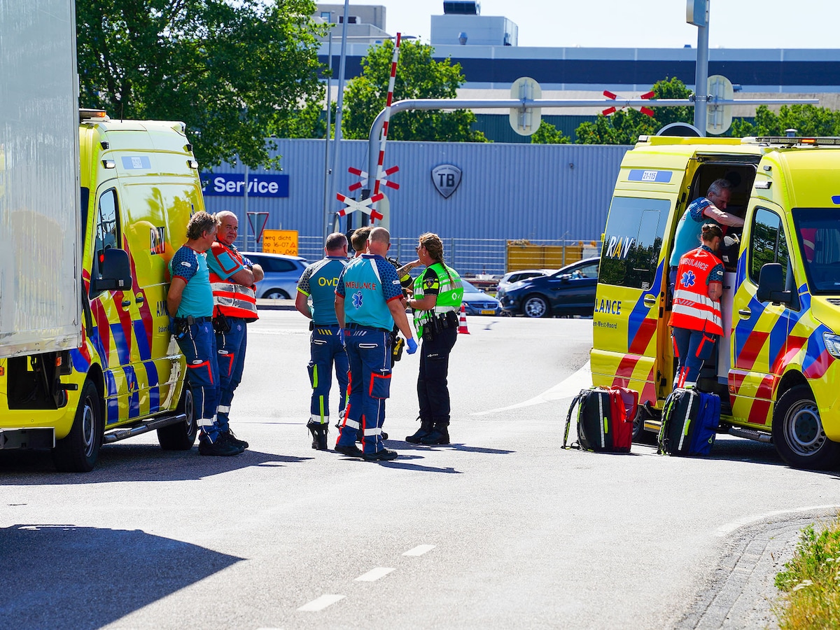 Aanrijding tussen fatbiker en vrachtwagen in Oss, traumaheli en ambulance  ingezet | Regio | BN DeStem.nl