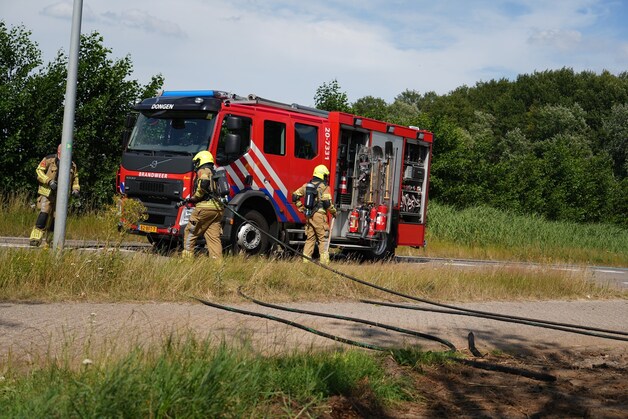 Camper brandt volledig uit in Dongen, mogelijk gasflessen ontploft ...