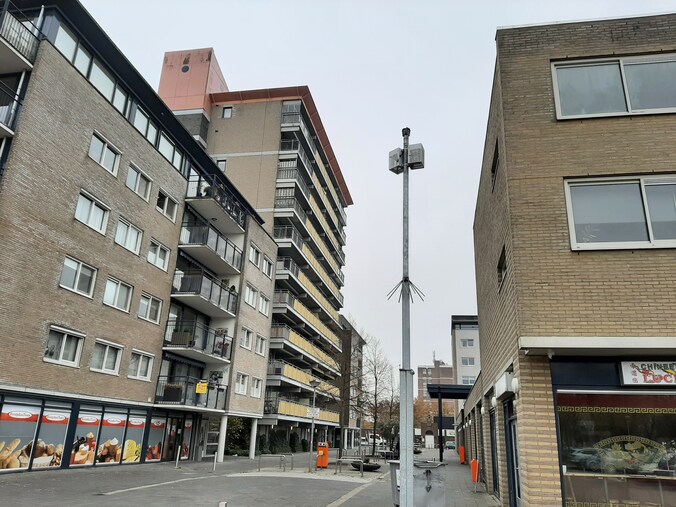 Extra Mosquito geplaatst bij Lindenburg om overlastgevende hangjeugd te ...