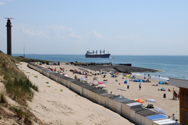 Andreas woont zowat op het strand van Westkapelle: ‘Het is mijn zweite ...