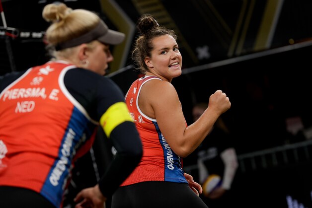 Beachvolleybalzusjes Van Driel over het niet meer samen spelen: ‘We ...