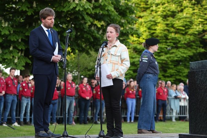 kinderburgemeester-cato-maakt-indruk-met-gedicht-tijdens