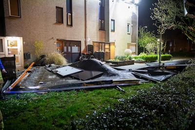 Hoe kan het dat de wind daken van huizen in Roosendaal rukte, maar de kliko’s aan de overkant bleven