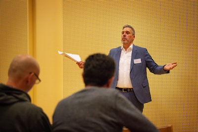 ‘Gespaarde’ bewoners buitengebied worden bijgepraat over verdwijnen dorp Moerdijk