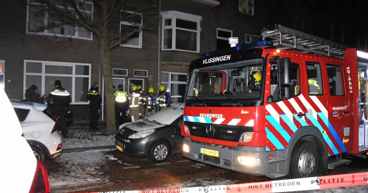 Brand in appartement in Vlissingen, bewoner nagekeken na rookinhalatie