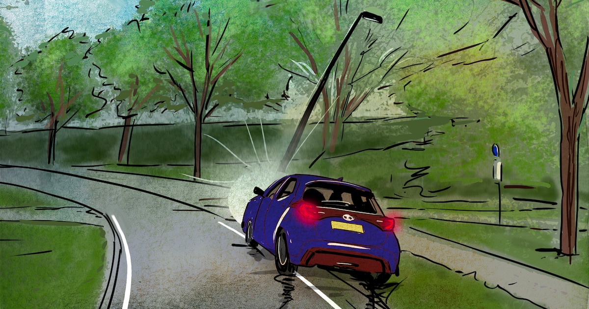 Hij drinkt tien pils, pakt de auto van een vriend en knalt tegen lantaarnpaal: maar in de rechtszaal