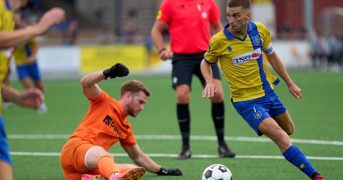Robert Mutzers haalt de trekker vier keer over bij debuut Dongen in derde divisie