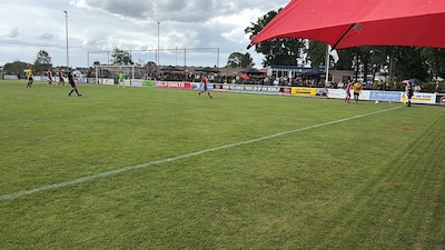 LIVE | Doelpuntenregen bij Zwaluwe nog niet voorbij: volg de ontknopingen in het amateurvoetbal hier op de voet