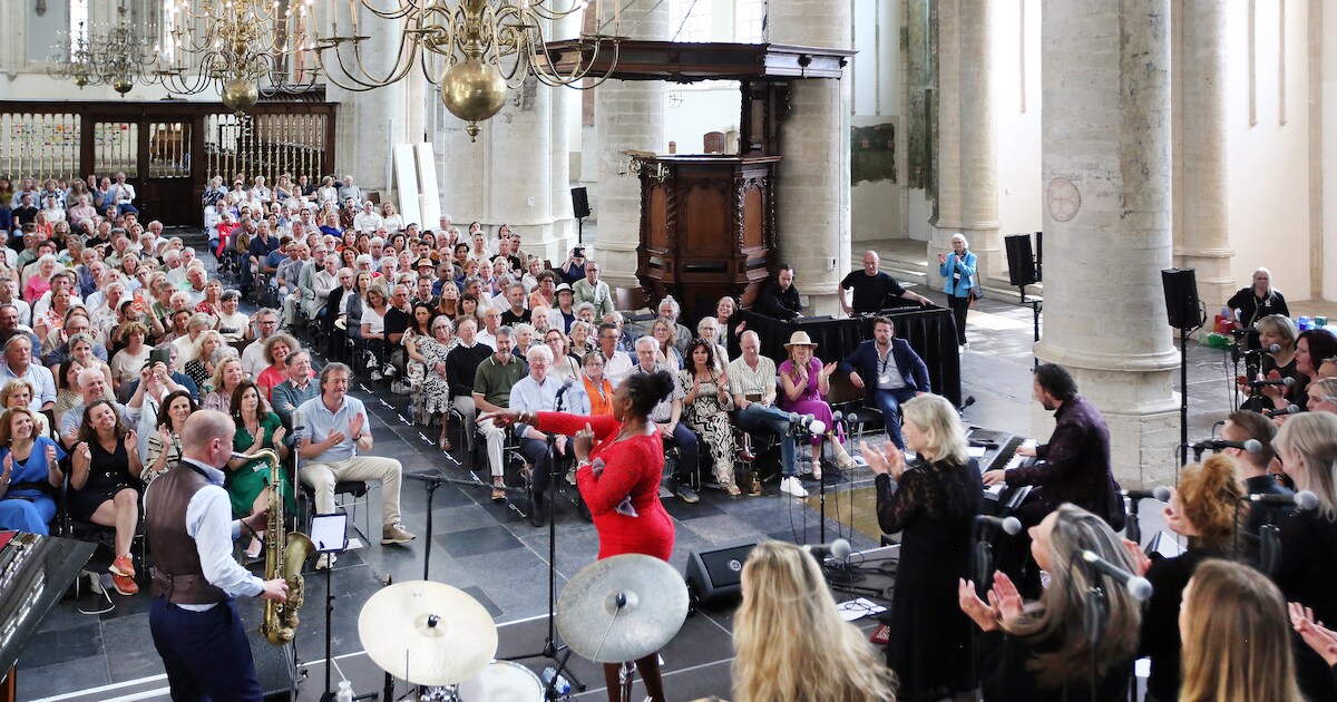 Zonovergoten foto's van het Breda Jazz Festival en extase in de Grote ...