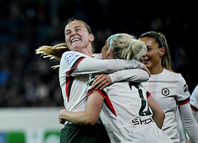 Oranje-speelster Wieke Kaptein luidt met vroege treffer ruime zege in voor Chelsea