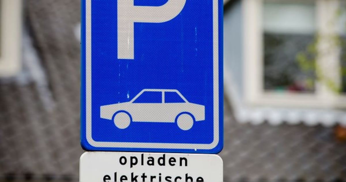Baarle-Nassau vraagt mening over nieuwe laadpalen