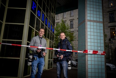 Dag en nacht trekken Killian en Marco erop uit om incidenten vast te leggen: ‘Mijn pieper staat 24/7 aan’