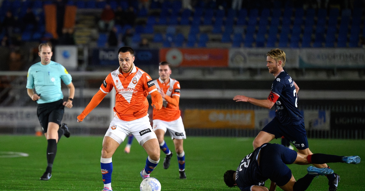 Amateurvoetbal kort: Belgische aanwinst voor Halsteren, Baronie prestenteert nieuwe spelers