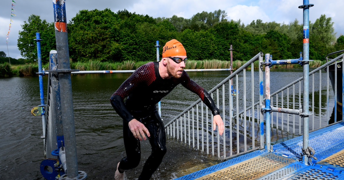 Oud-toppers geven jubileumtriatlon in Oud Gastel kleur: ‘Dat is me nog nooit gelukt in mijn carrière