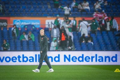 LIVE Oranje | Malen in de spits en Summerville debuteert op rechtsbuiten, Hadj Moussa begint op de bank