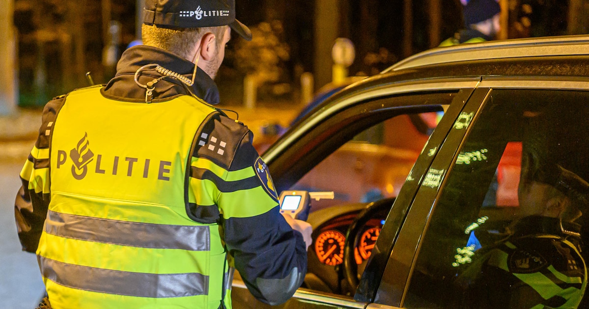 Celstraf voor Roosendaler die A58 gebruikte als kermisattractie