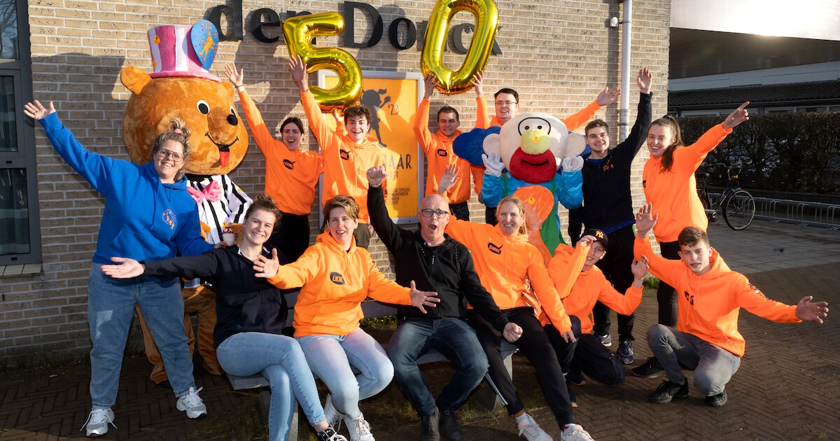 Vrijwilligers Jeugdcomité Soerendonk onderscheiden